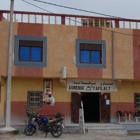 Auberge Tafilalt Bouzmou Bouzmou Imilchil Bagian luar foto