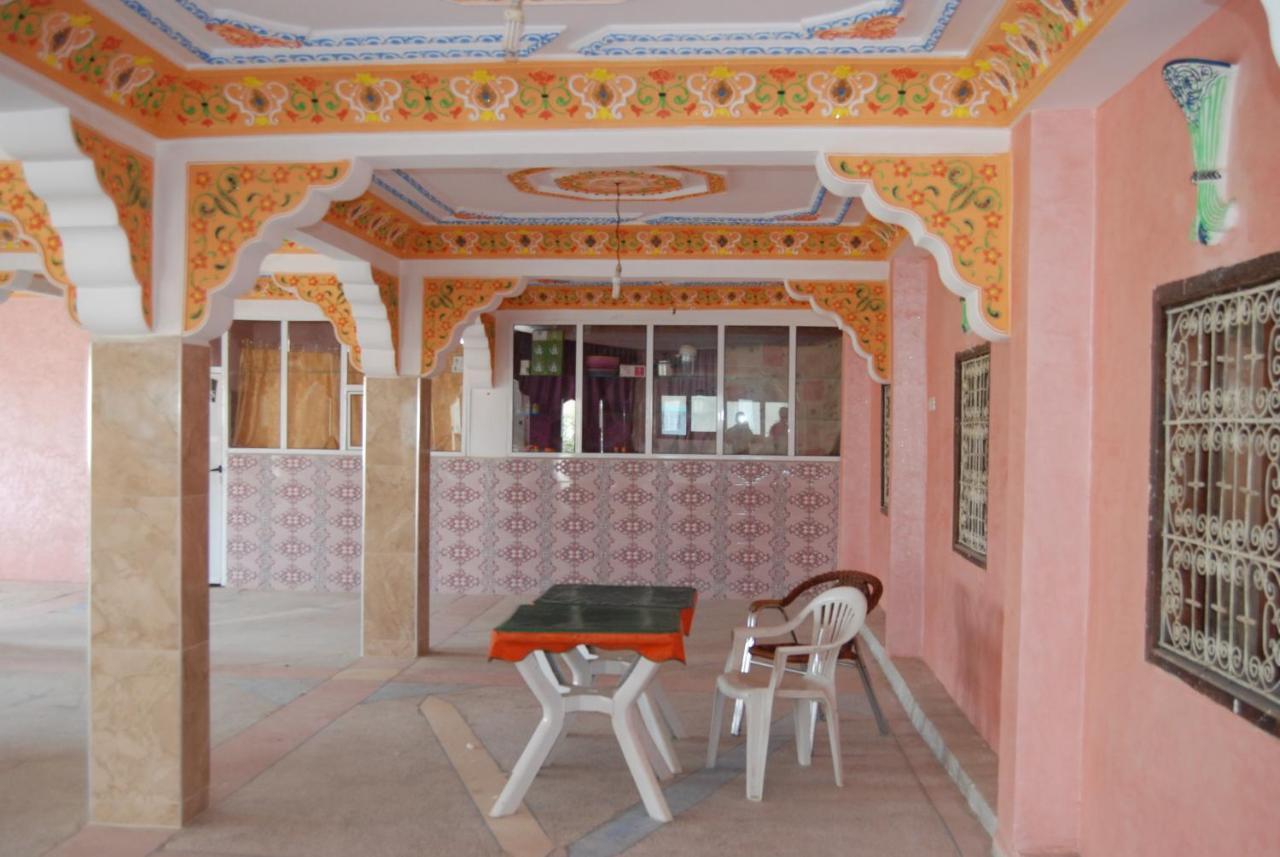 Auberge Tafilalt Bouzmou Bouzmou Imilchil Bagian luar foto