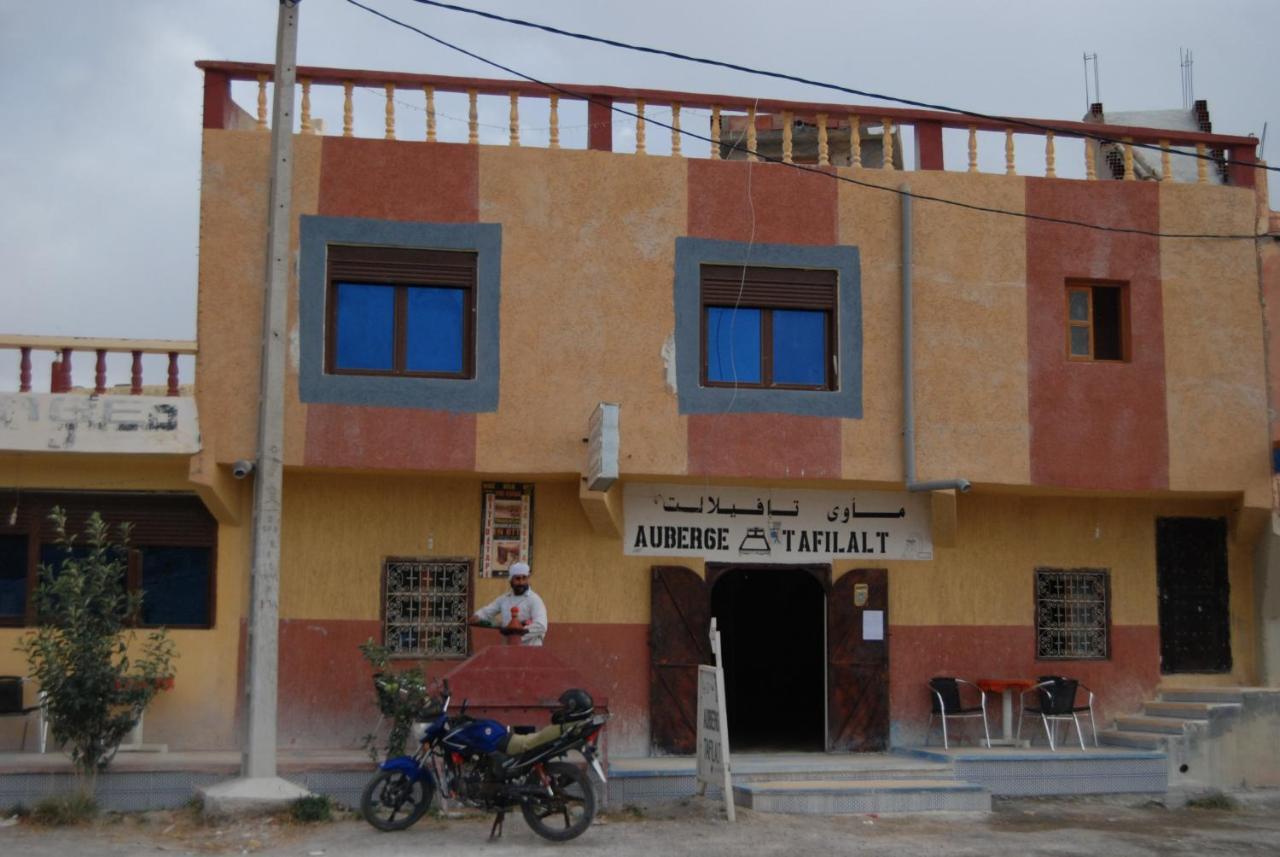 Auberge Tafilalt Bouzmou Bouzmou Imilchil Bagian luar foto