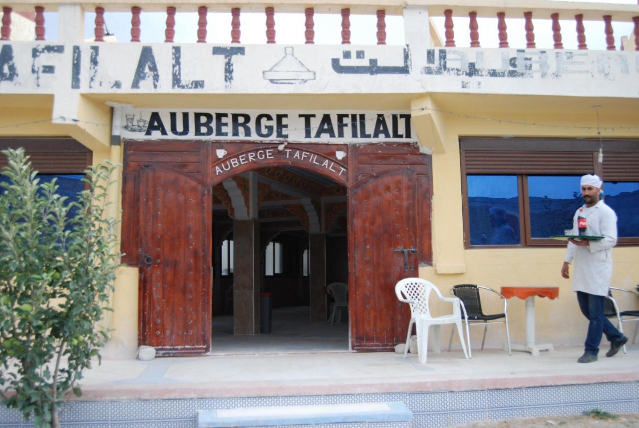 Auberge Tafilalt Bouzmou Bouzmou Imilchil Bagian luar foto