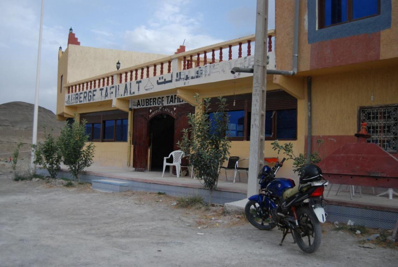 Auberge Tafilalt Bouzmou Bouzmou Imilchil Bagian luar foto